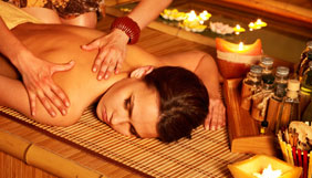 Thai Aromaöl Massage